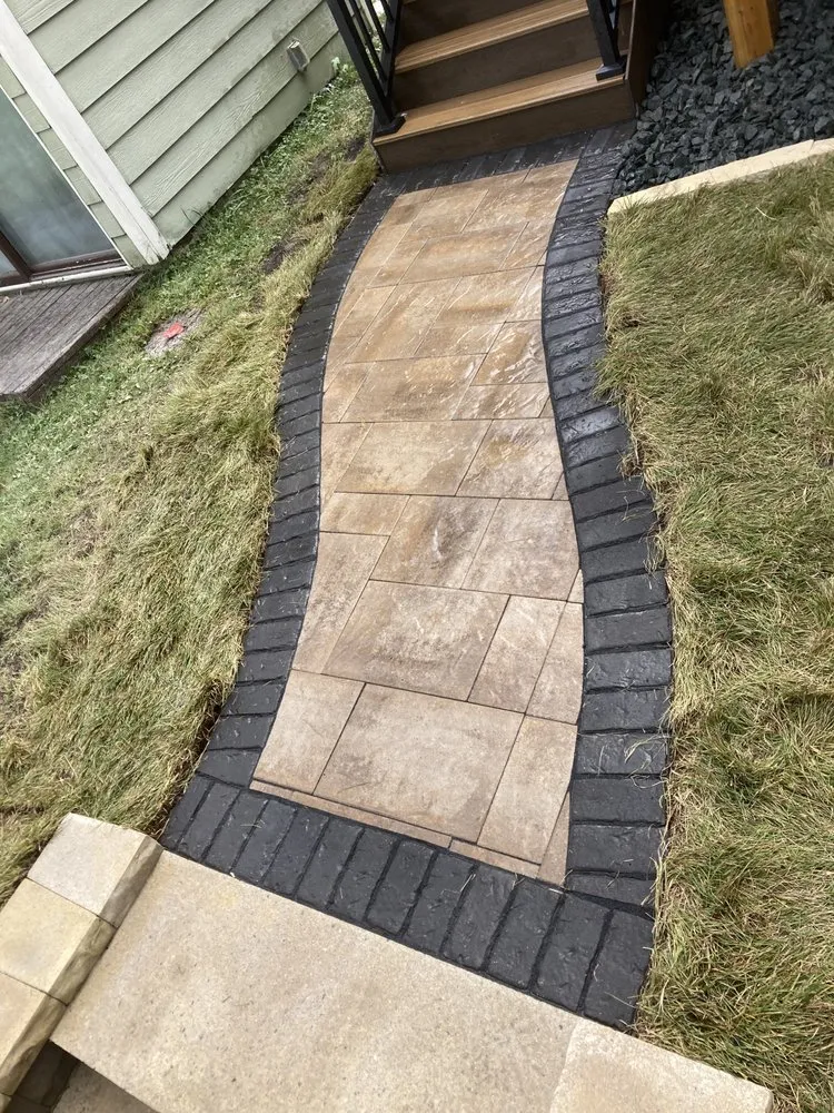 Reliable outdoor landscaping with custom design in Des Moines, IA by The Landscape Company