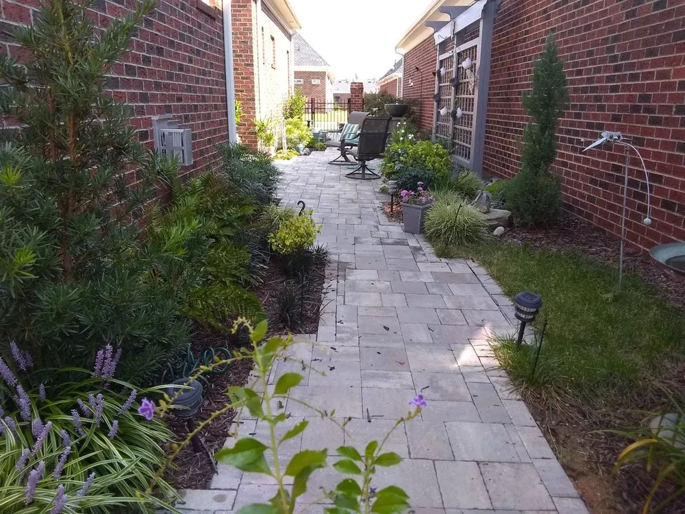 Affordable garden landscaping in Cramerton, NC - The Landscape Design Guy
