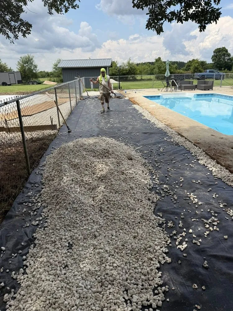 Top-rated yard cleanup service in Semmes, AL - The Landscape Experts