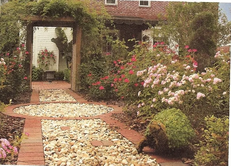 Reliable lawn mowing service experts serving Jacksonville, FL - The Landscape Express