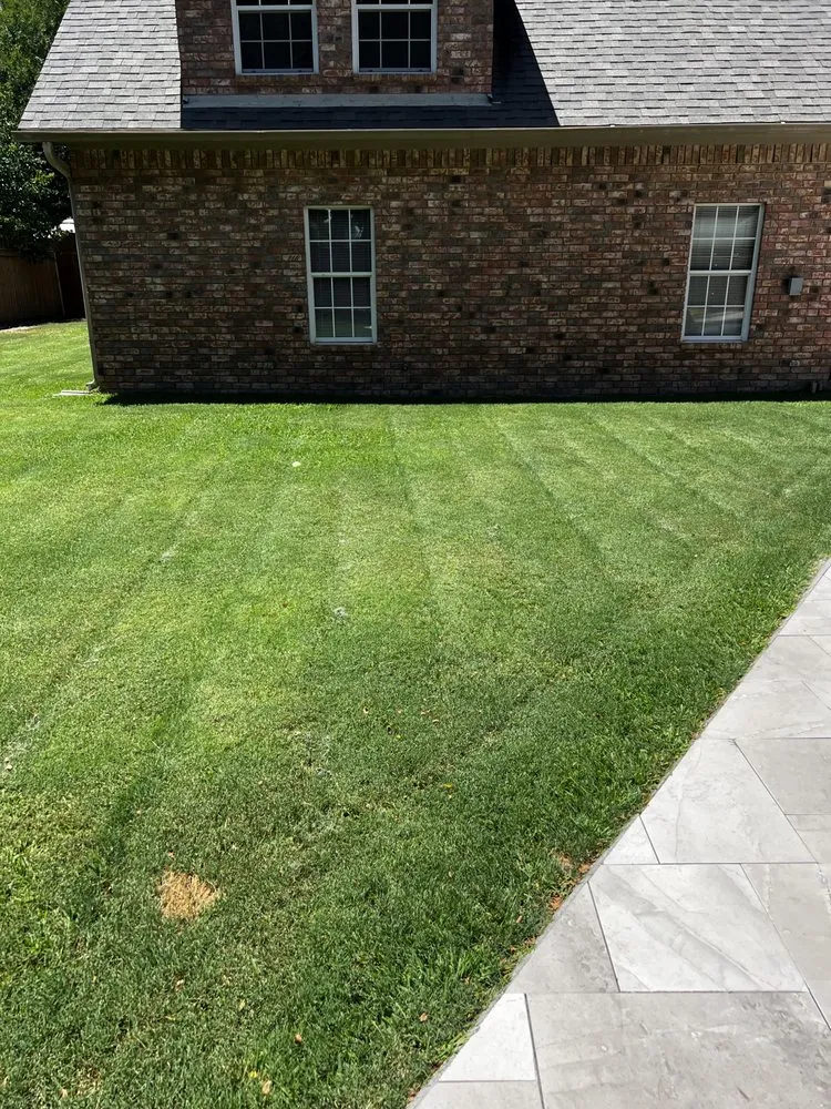 Top-rated garden landscaping in Fort Worth, TX by The Landscape Lasso