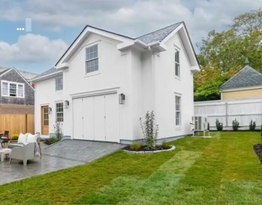 Reliable lawn mowing service experts serving Warwick, RI - The Landscape of New England