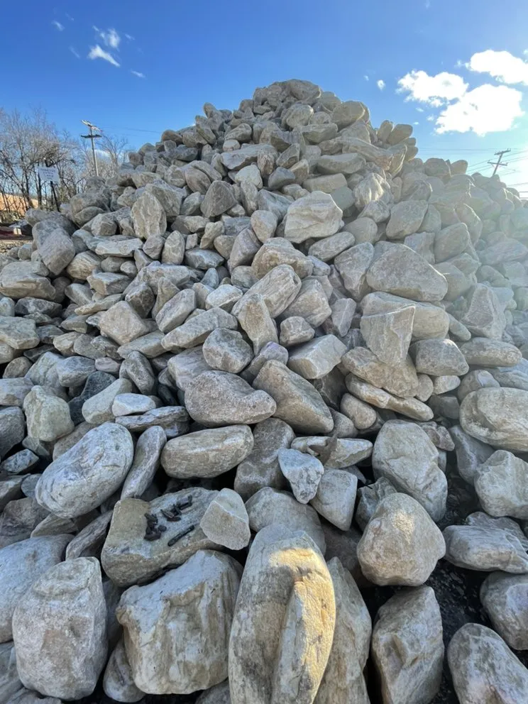 Reliable lawn mowing service in Salem, VA - The Landscape Store