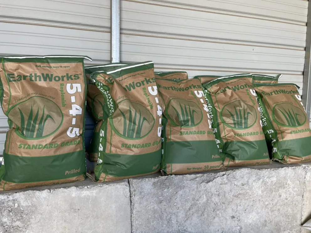 Local yard cleanup service near you in Salem, VA by The Landscape Store