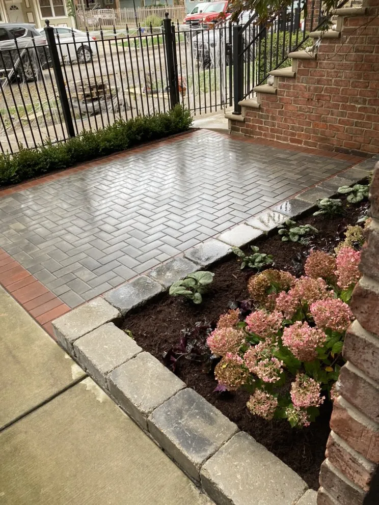 Local lawn care service experts serving Chicago, IL - The Landscaper Guy