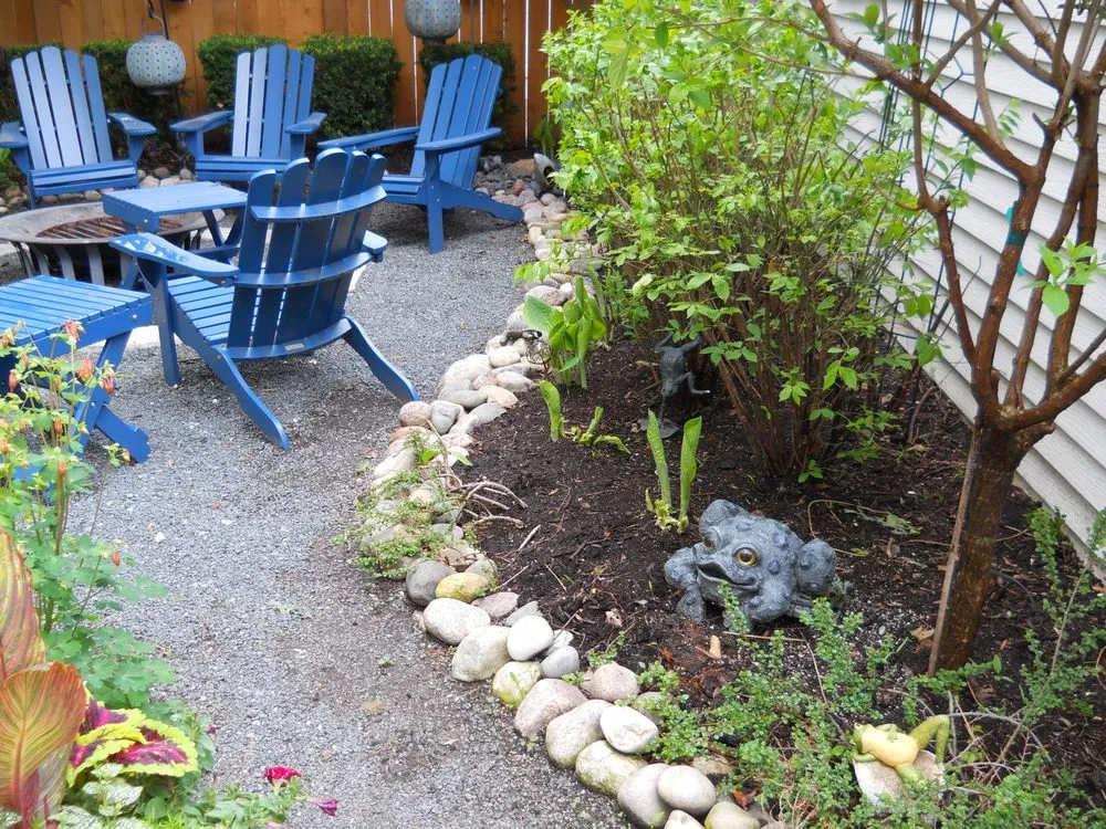 Expert outdoor landscaping in Chicago, IL by The Landscaper Guy