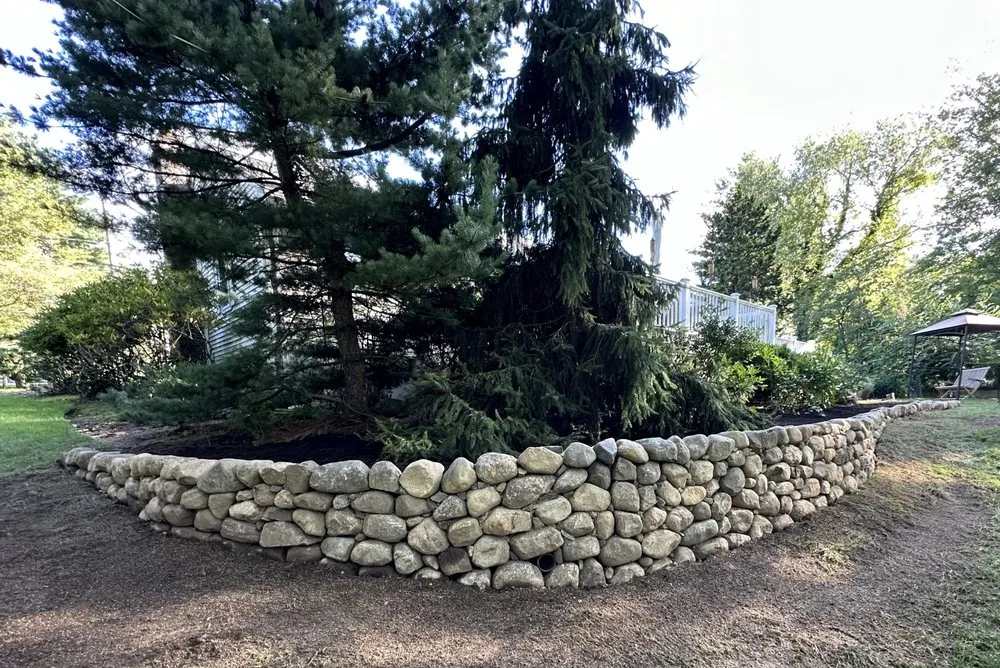 Expert yard cleanup service for year-round maintenance in Hawthorne, NJ by The Landscaper