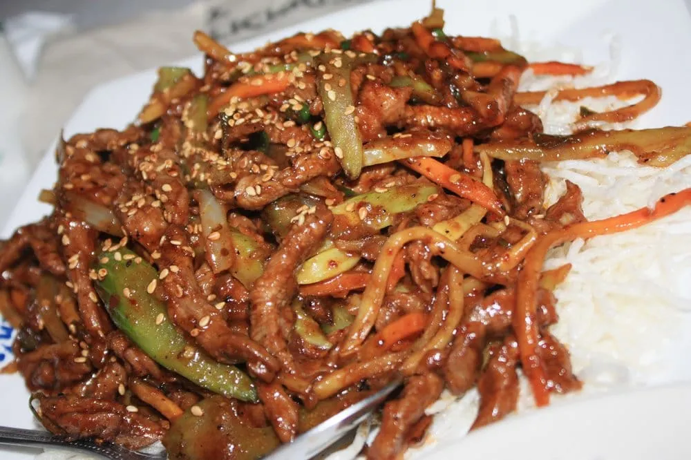 Custom residential landscaping for outdoor upgrades across Shelby Township, MI - The Landscaping Authority