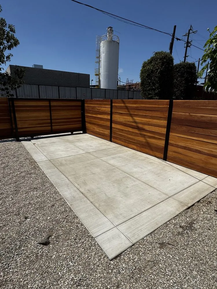 Trusted yard maintenance experts serving Los Angeles, CA - The Landscaping Contractor