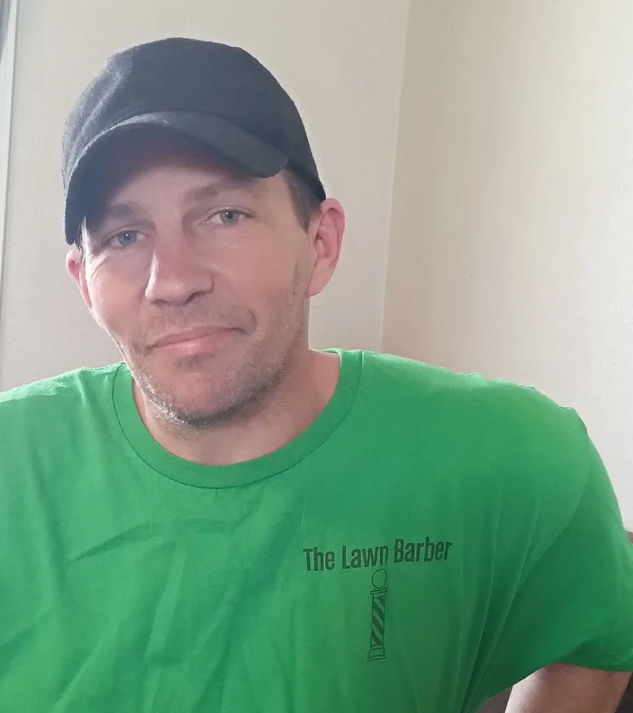 Professional residential landscaping with custom design across Collinsville, IL - The lawn Barber