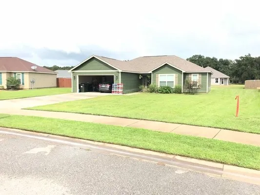 The Lawn Barber Logo