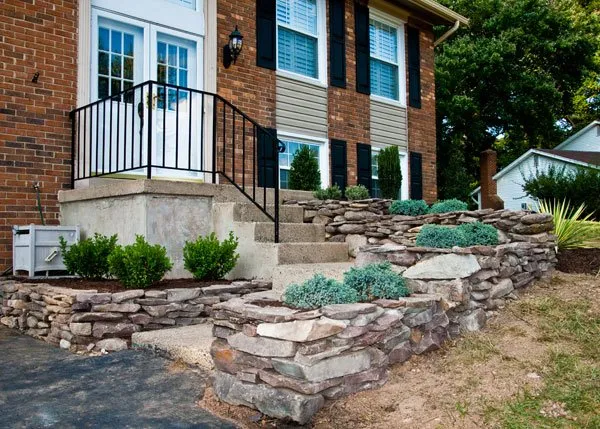 Top-rated residential landscaping in Hampton, VA by The Lawn Barber
