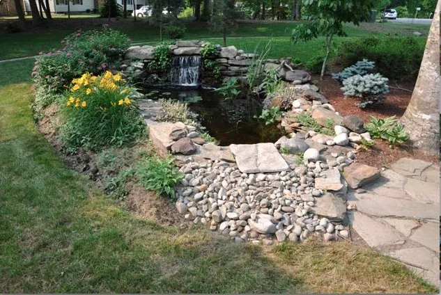 Local yard maintenance in Hampton, VA - The Lawn Barber