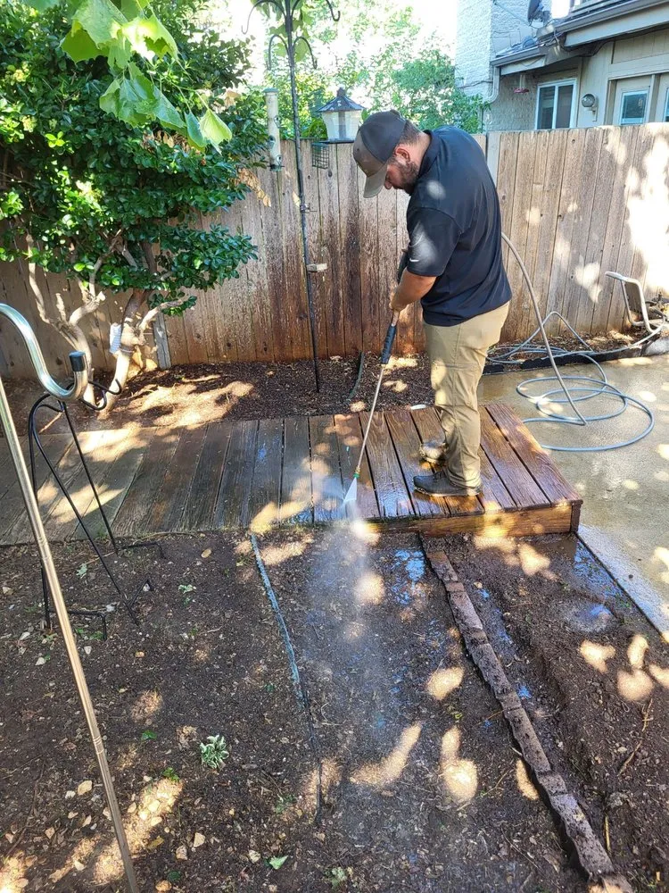 Reliable lawn mowing service in Guthrie, OK by The Lawn Company