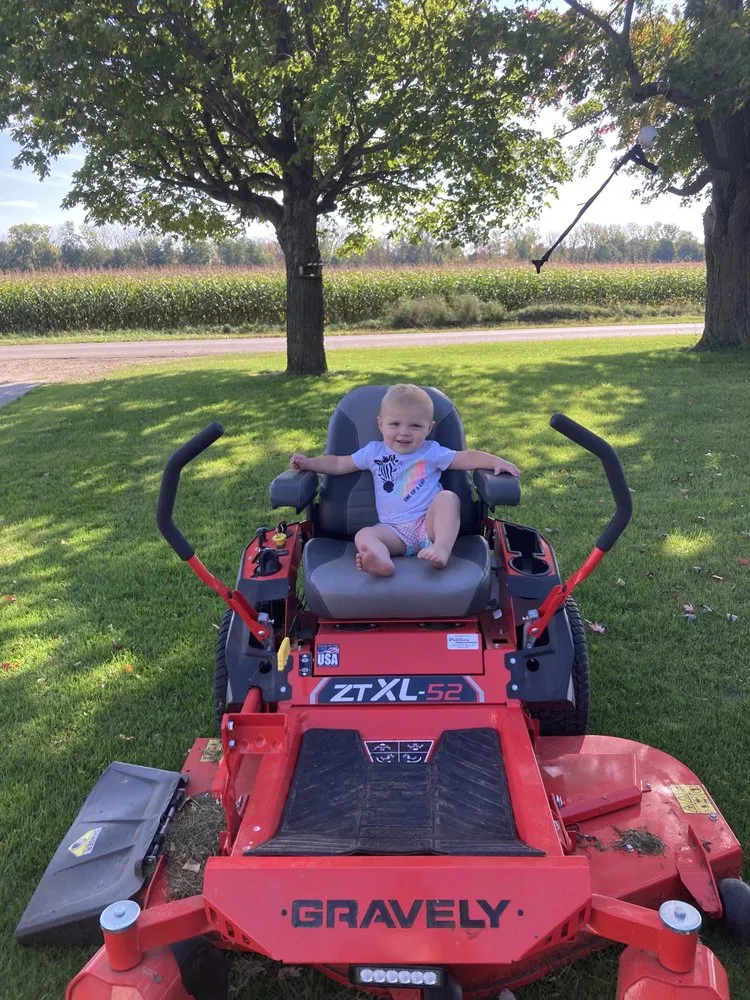 Expert garden landscaping in Greenleaf, WI by The Lawn Cutteerz