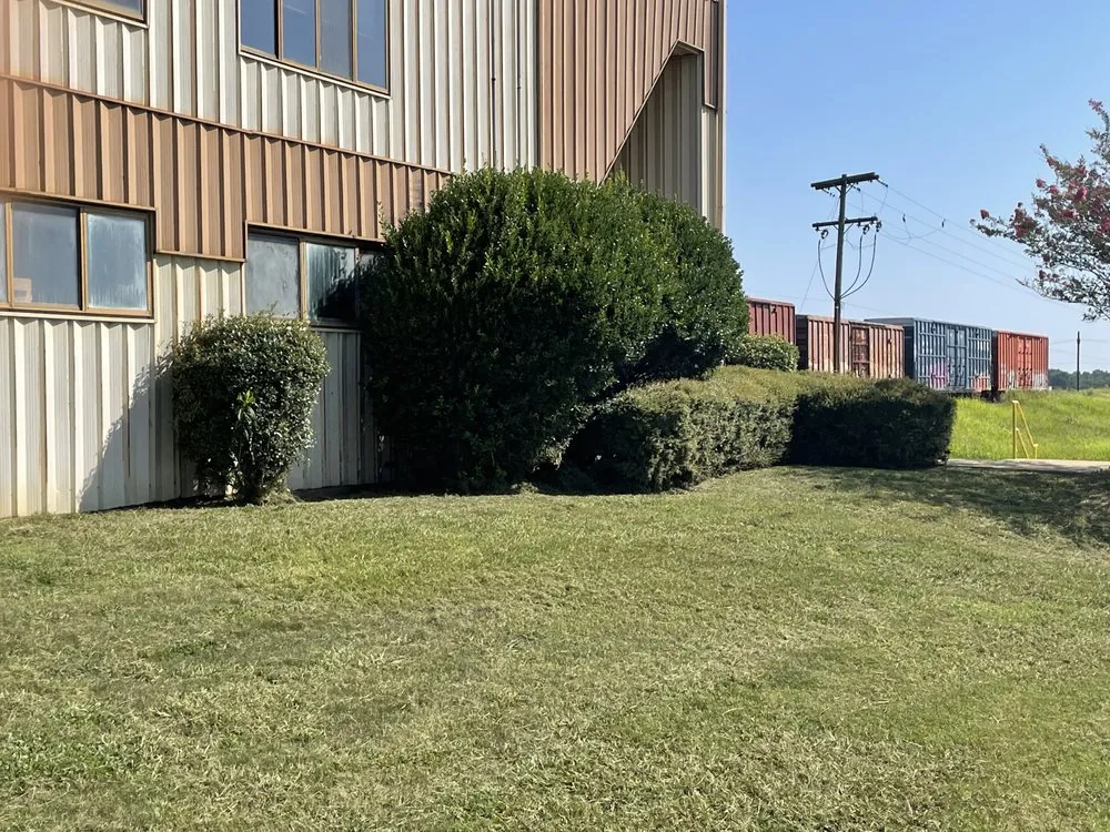 Top-rated garden landscaping for outdoor upgrades across Columbus, MS - The Lawn Doctor