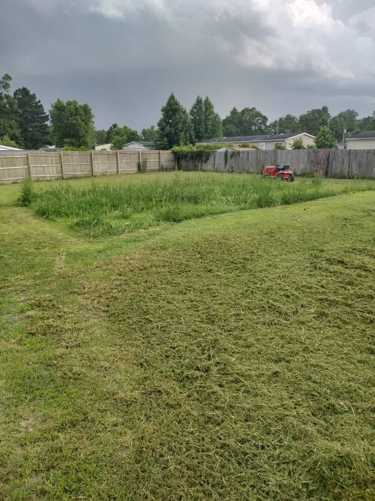 Custom garden landscaping experts serving Jacksonville, NC - The Lawn Doctor