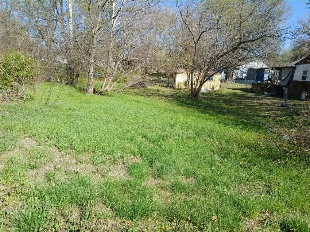 Custom lawn care service experts serving Yale, OK - The Lawn Doctor