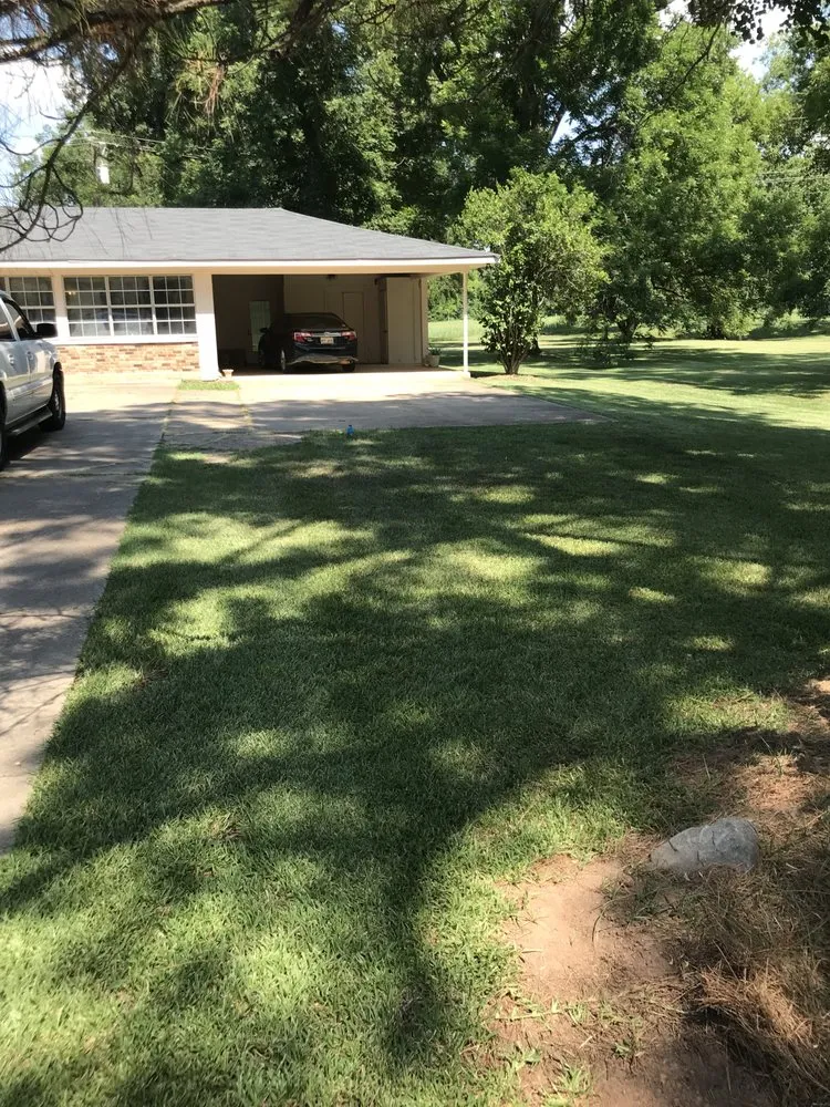 Trusted landscape installation in Natchitoches, LA - The Lawn Dr Of Natchitoches