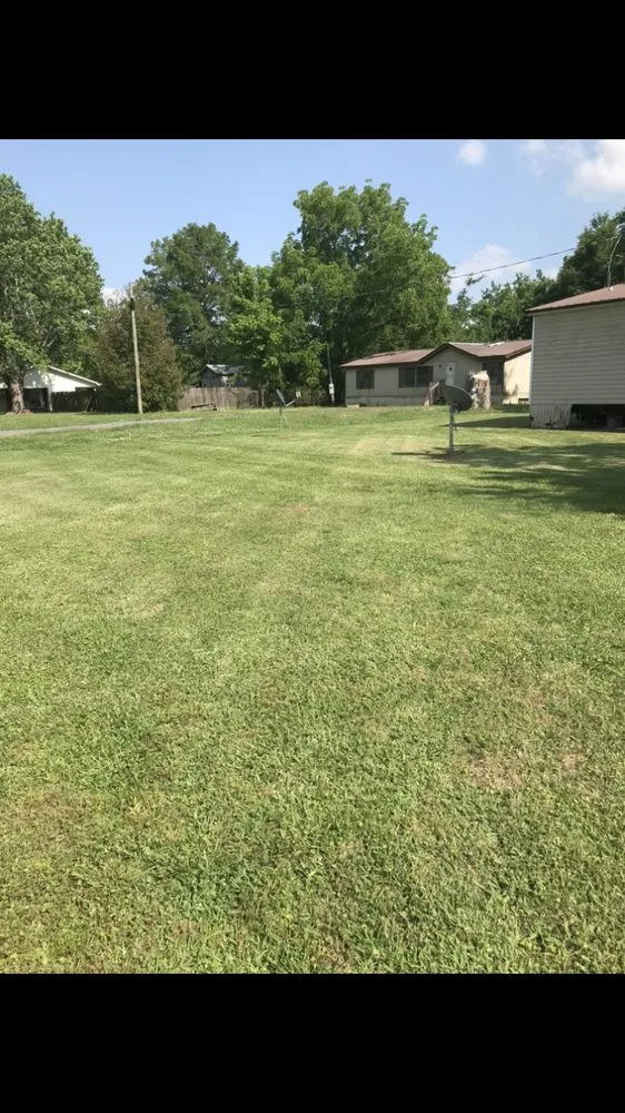 Professional landscaping services in Natchitoches, LA by The Lawn Dr Of Natchitoches