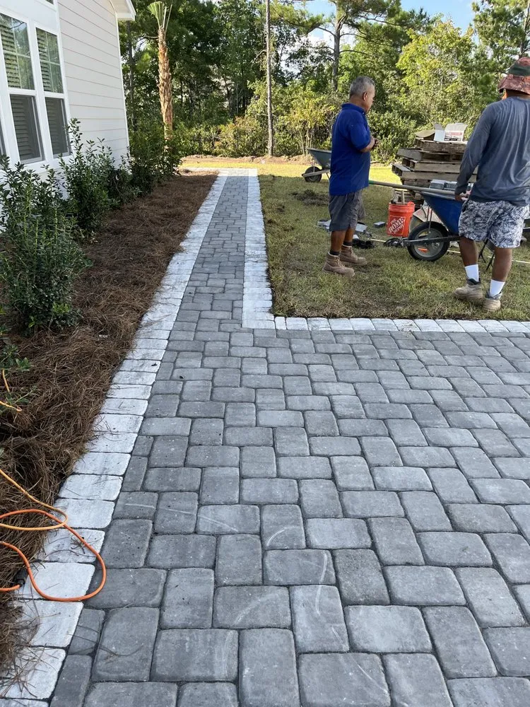 Professional garden landscaping experts serving Myrtle Beach, SC - The Lawn Enforcement Lawn Care