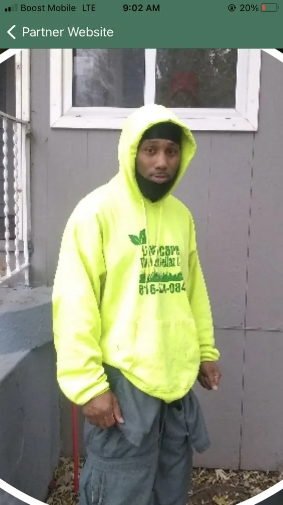 Expert lawn care service for homes across Kansas City, MO - The Lawn Fellaz