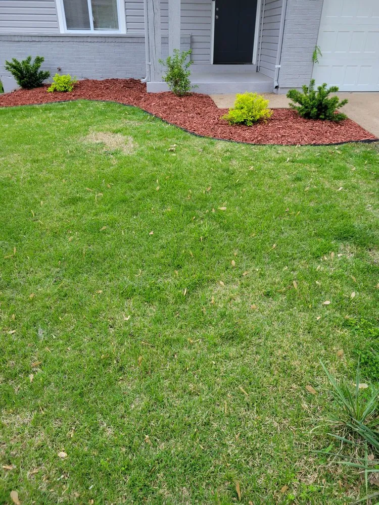 Local garden landscaping experts serving Florissant, MO - The Lawn for You
