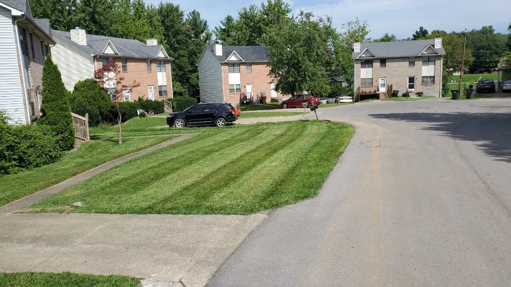 Affordable landscape installation for homes across Elizabethtown, KY - The Lawn Guy