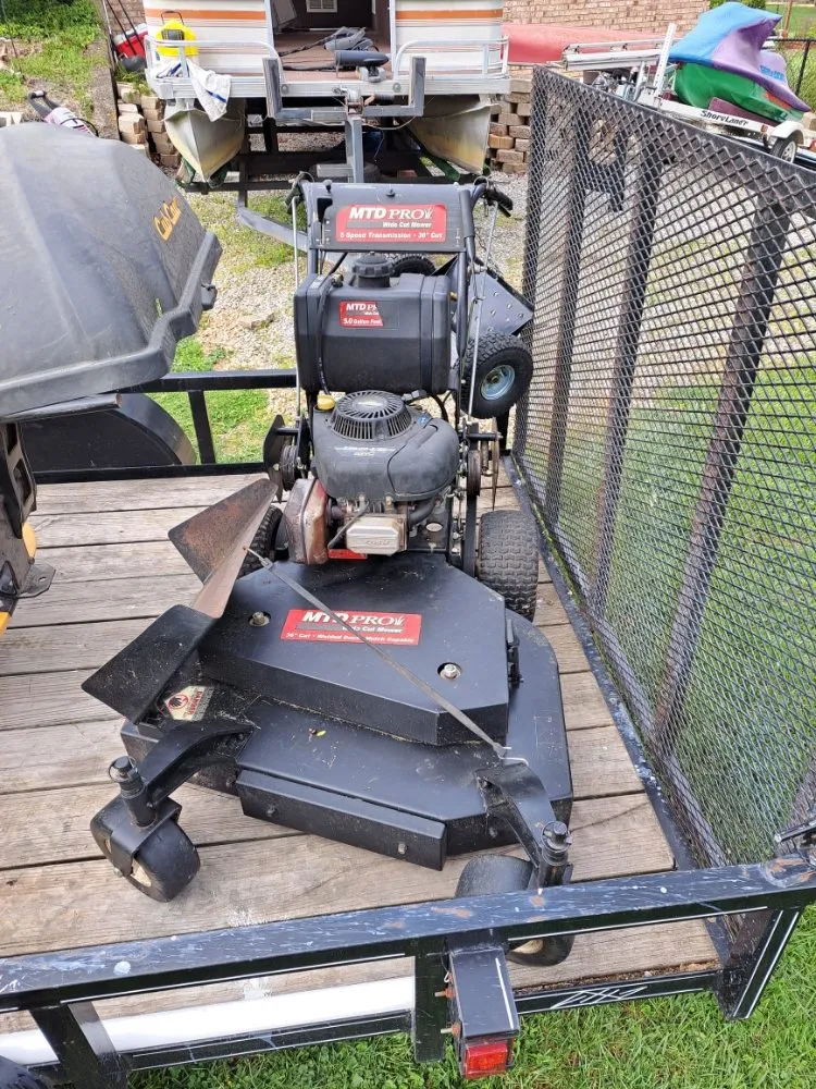 Reliable landscaping services experts serving Elizabethtown, KY - The Lawn Guy