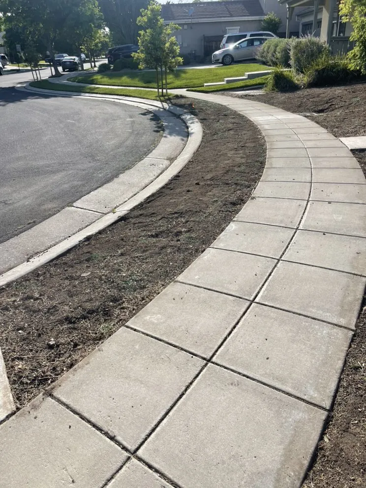 Local landscaping services near you across Tracy, CA - The Lawn Guys