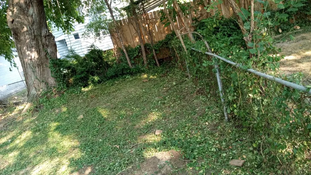 Affordable garden landscaping in Toledo, OH - The Lawn Guyz