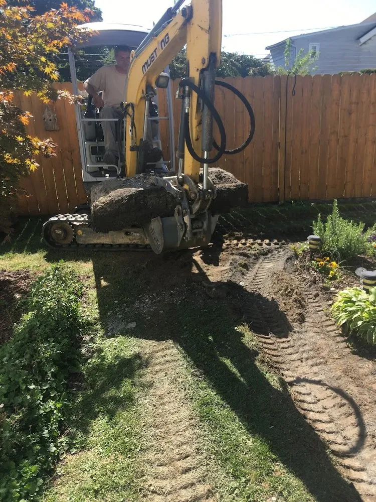 Trusted yard cleanup service for year-round maintenance across New Ringgold, PA - The Lawn Helpers
