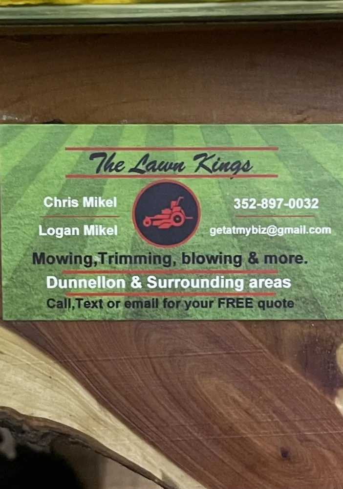 Custom lawn mowing service in Dunnellon, FL - The Lawn Kings