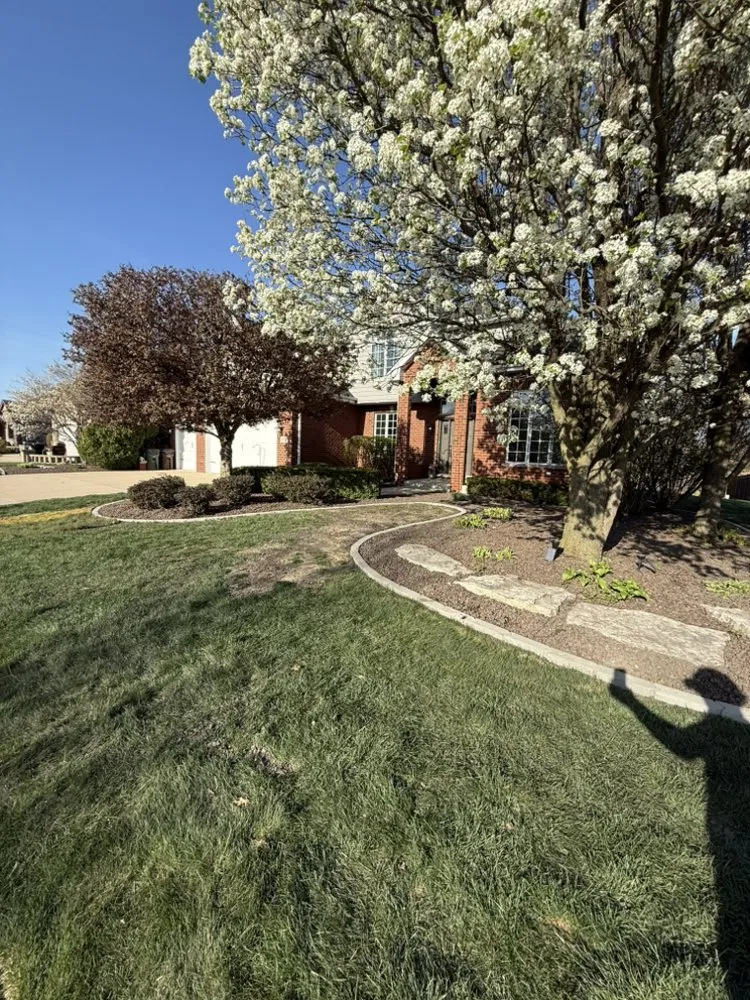 Top-rated lawn care service experts serving Minooka, IL - The Lawn Landscaping