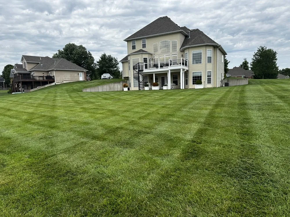 Affordable landscape design experts serving Columbia, MO - The Lawn Lord Lawncare and Landscaping