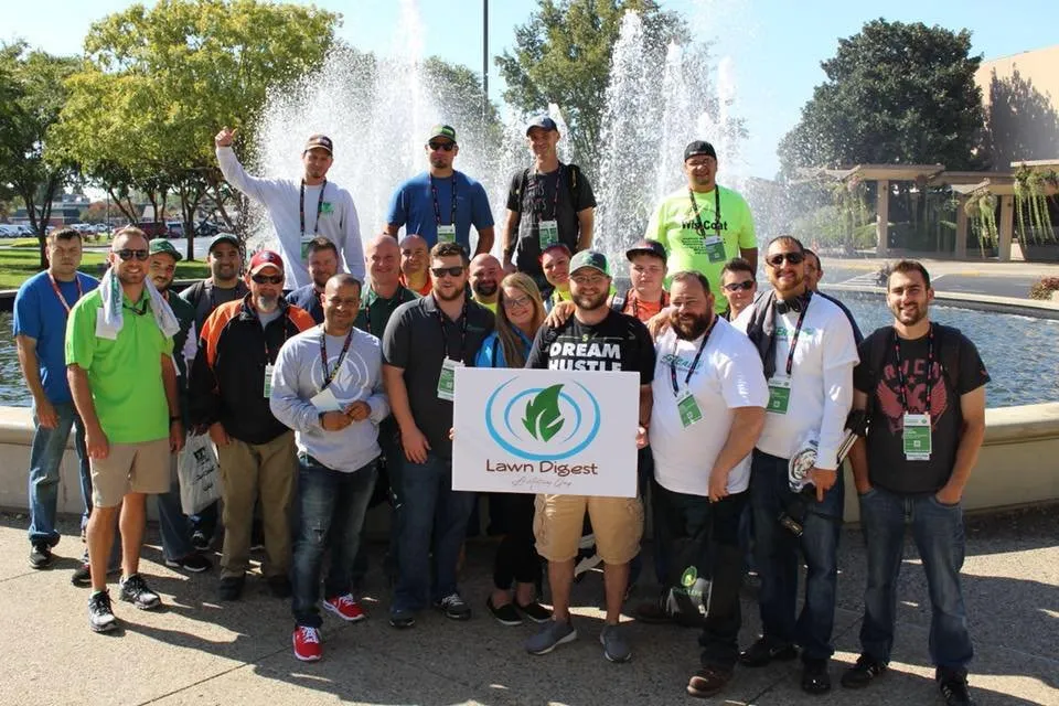 Professional landscaping services experts serving Alliance, OH - The Lawn Pros