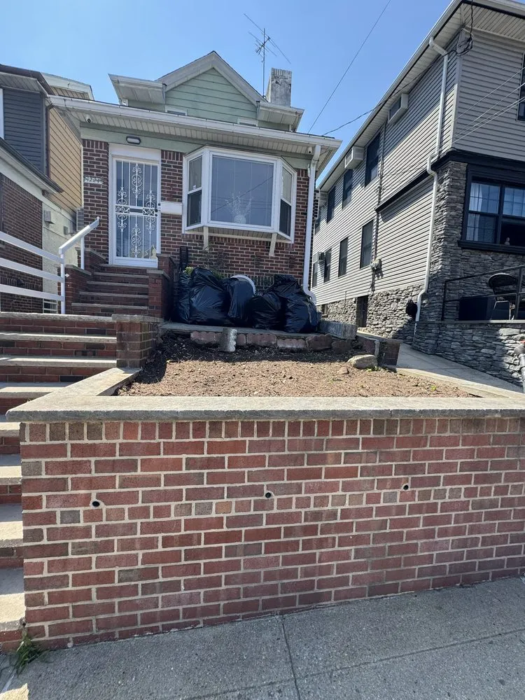 Expert landscape installation experts serving Brooklyn, NY - The Lawn Ranger