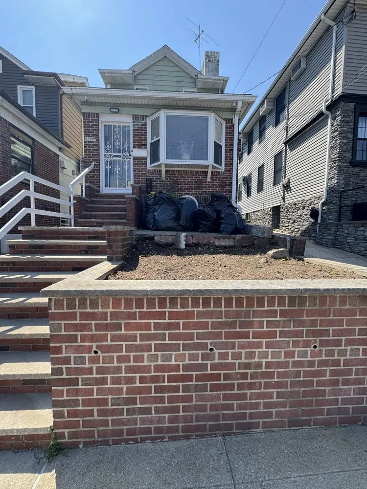 Expert outdoor landscaping for beautiful yards in Brooklyn, NY by The Lawn Ranger