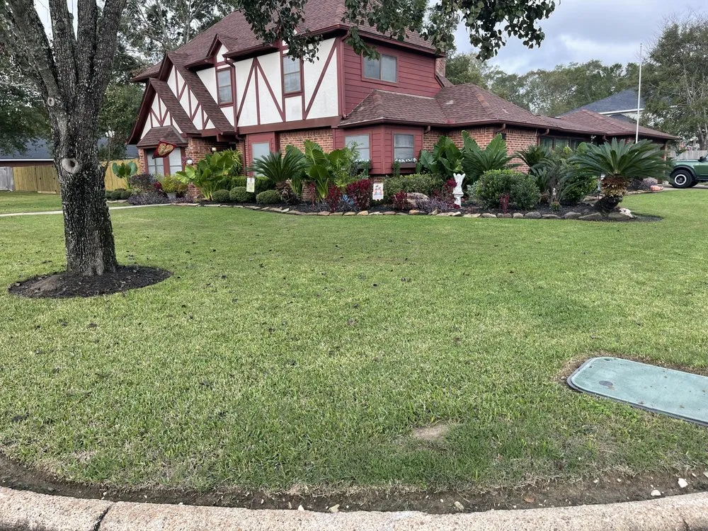 Top-rated garden landscaping in Crosby, TX - The Lawn Ranger