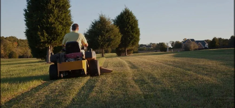 Expert lawn care service experts serving Scottsburg, IN - The Lawn Ranger