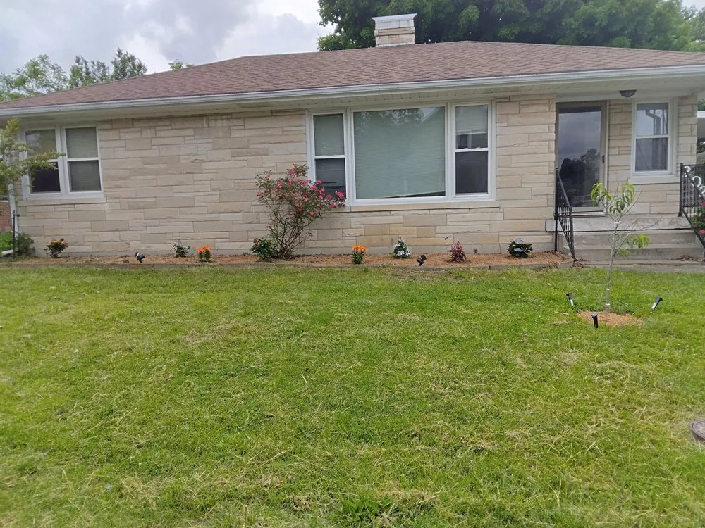 Professional yard cleanup service for beautiful yards across Lebanon, KY - The Lawn Salon