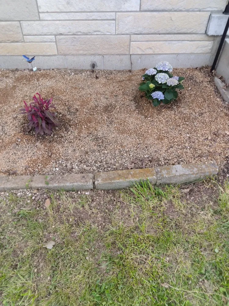 Affordable yard maintenance in Lebanon, KY by The Lawn Salon