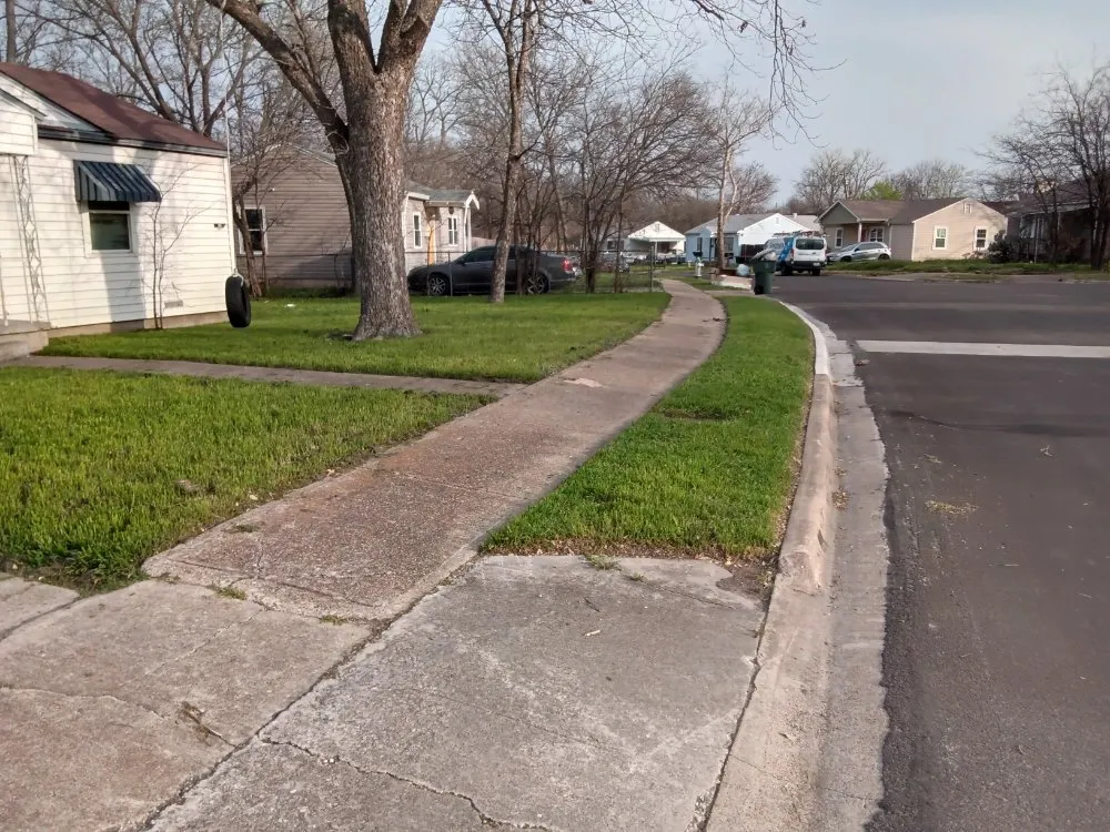 Top-rated lawn mowing service for outdoor upgrades in Killeen, TX by The Lawn Warrior