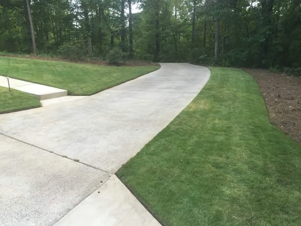 Top-rated lawn care service for year-round maintenance in Springville, AL by The Lawn Works