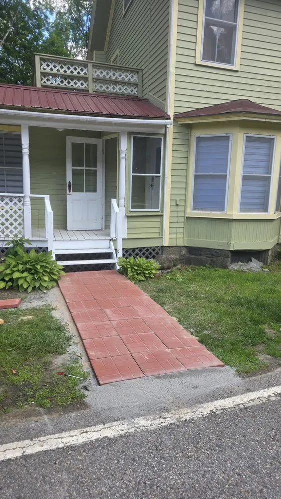 Professional landscape design in Warrensburg, NY - The Lawntrapenuer