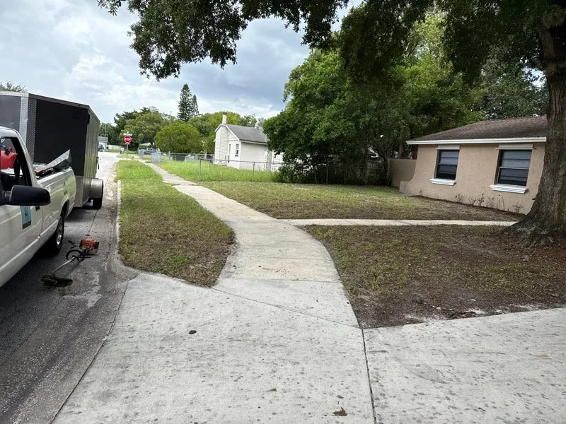 Custom yard cleanup service in Alafaya, FL by The Legends Legacy Enterprise