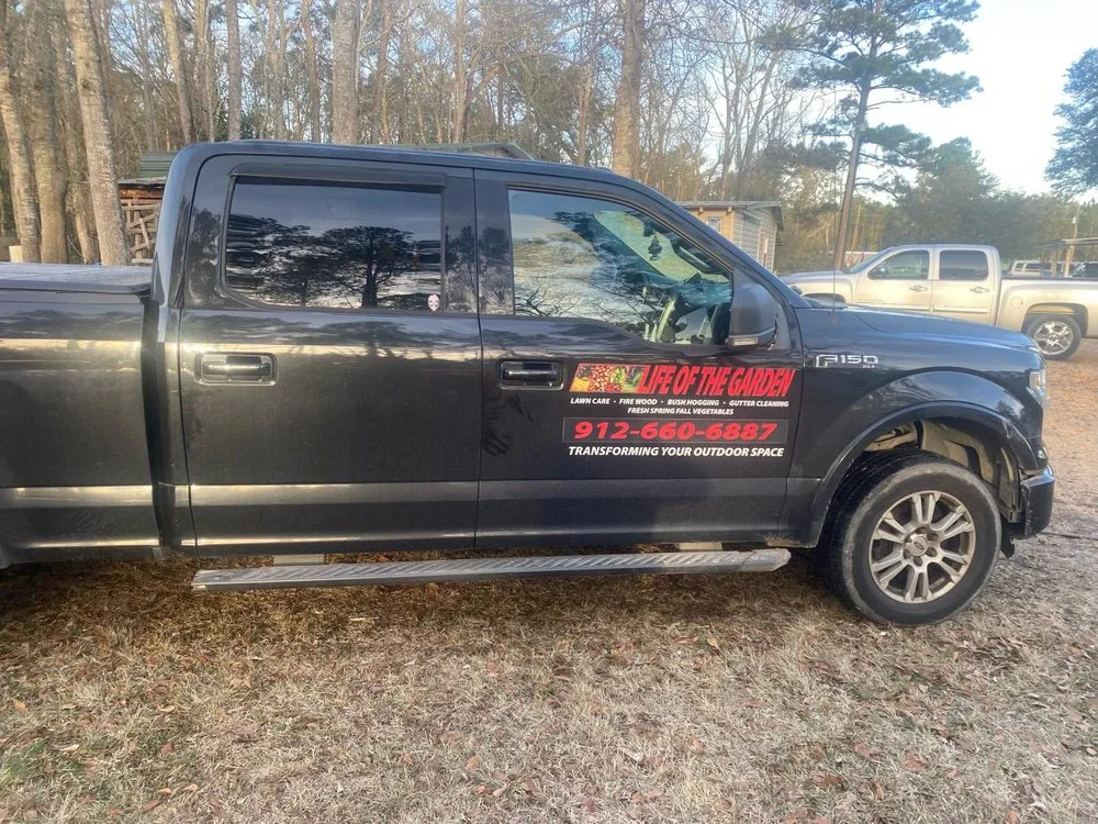 Top-rated outdoor landscaping experts serving Pooler, GA - The Life of the Garden