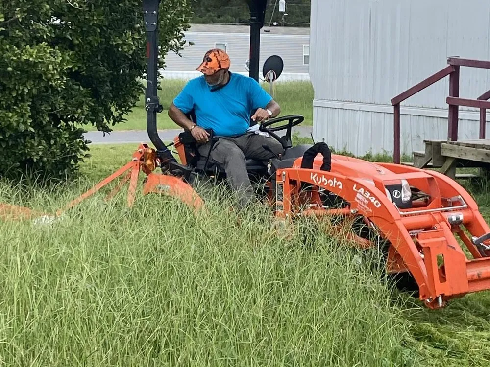 Expert outdoor landscaping for beautiful yards in Pooler, GA by The Life of the Garden