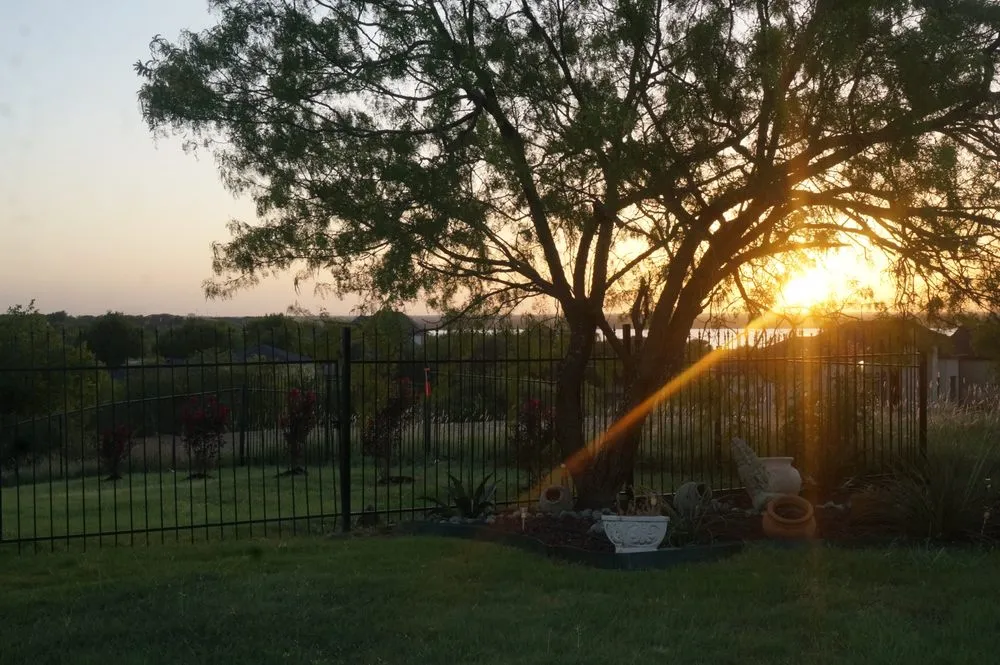 Affordable landscaping services experts serving Cedar Hill, TX - The Longest Yards