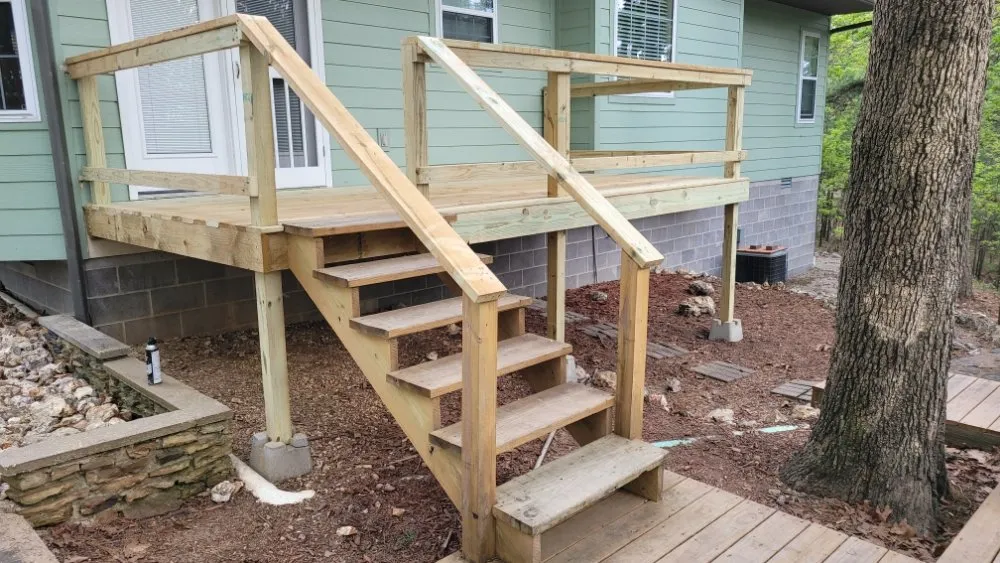 Custom landscaping services experts serving Green Forest, AR - The Man on the Hill